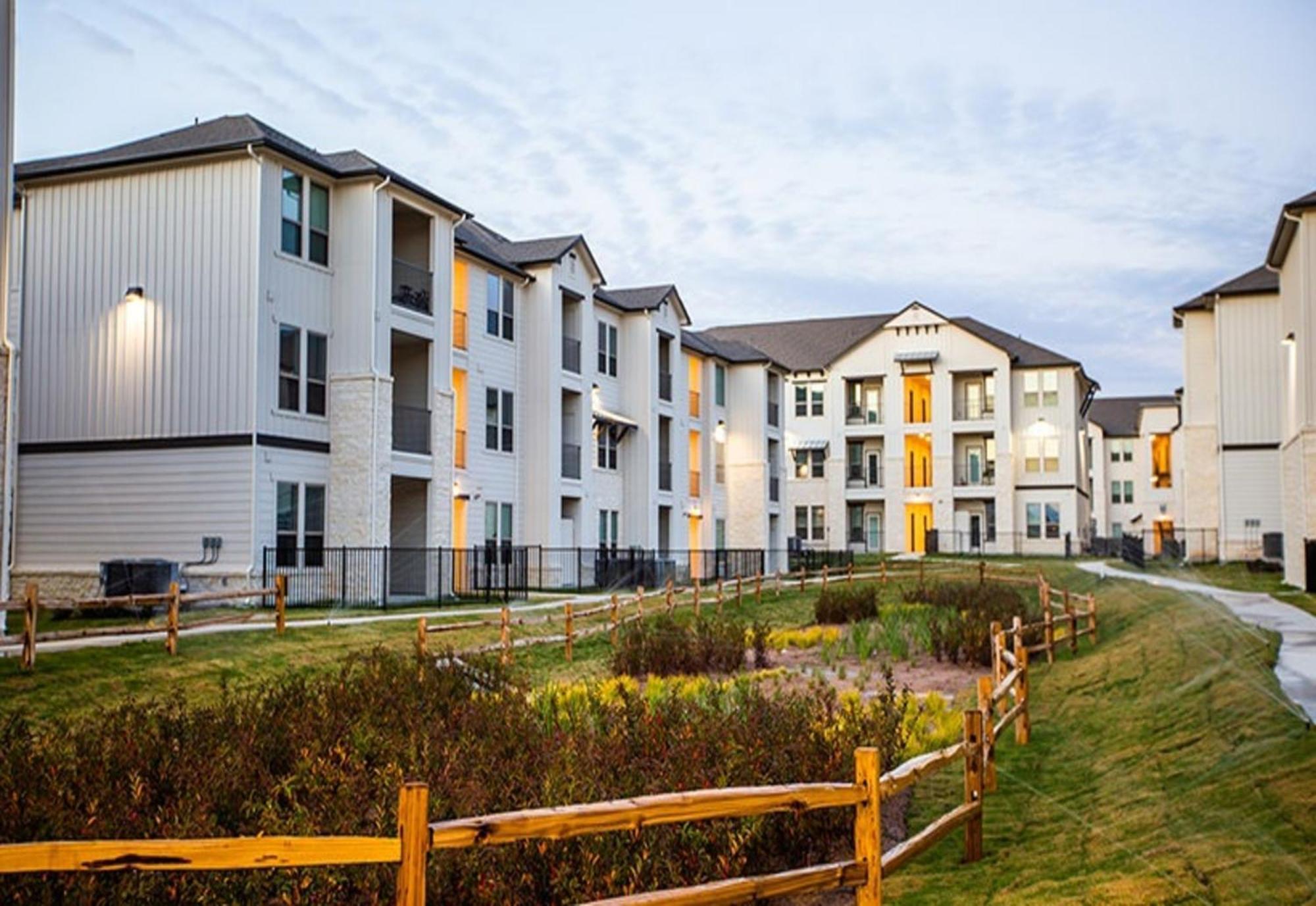 Flats Apartments By Barsala Manor Extérieur photo